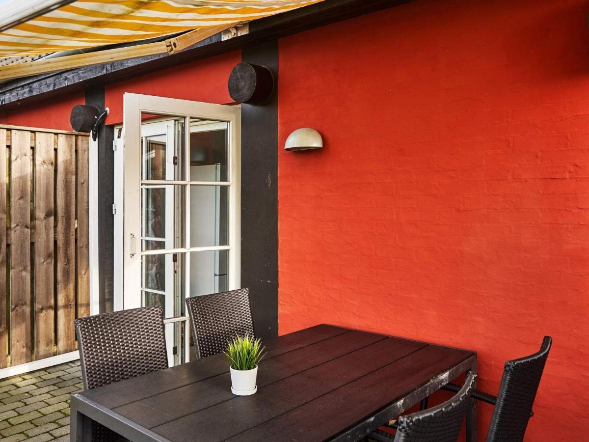 5 Person Holiday Home In AÅkirkeby Exteriér fotografie