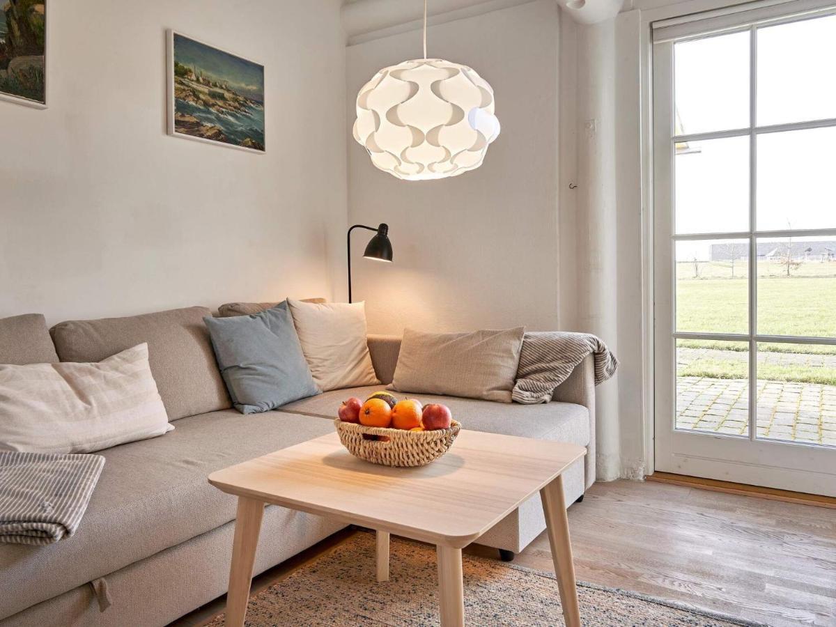 5 Person Holiday Home In AÅkirkeby Exteriér fotografie
